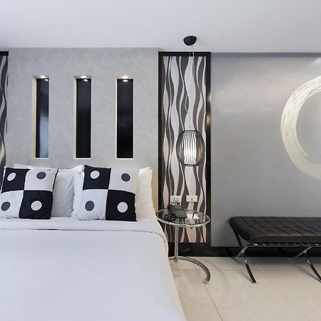 Y2 Residence Hotel Makati City Habitación foto