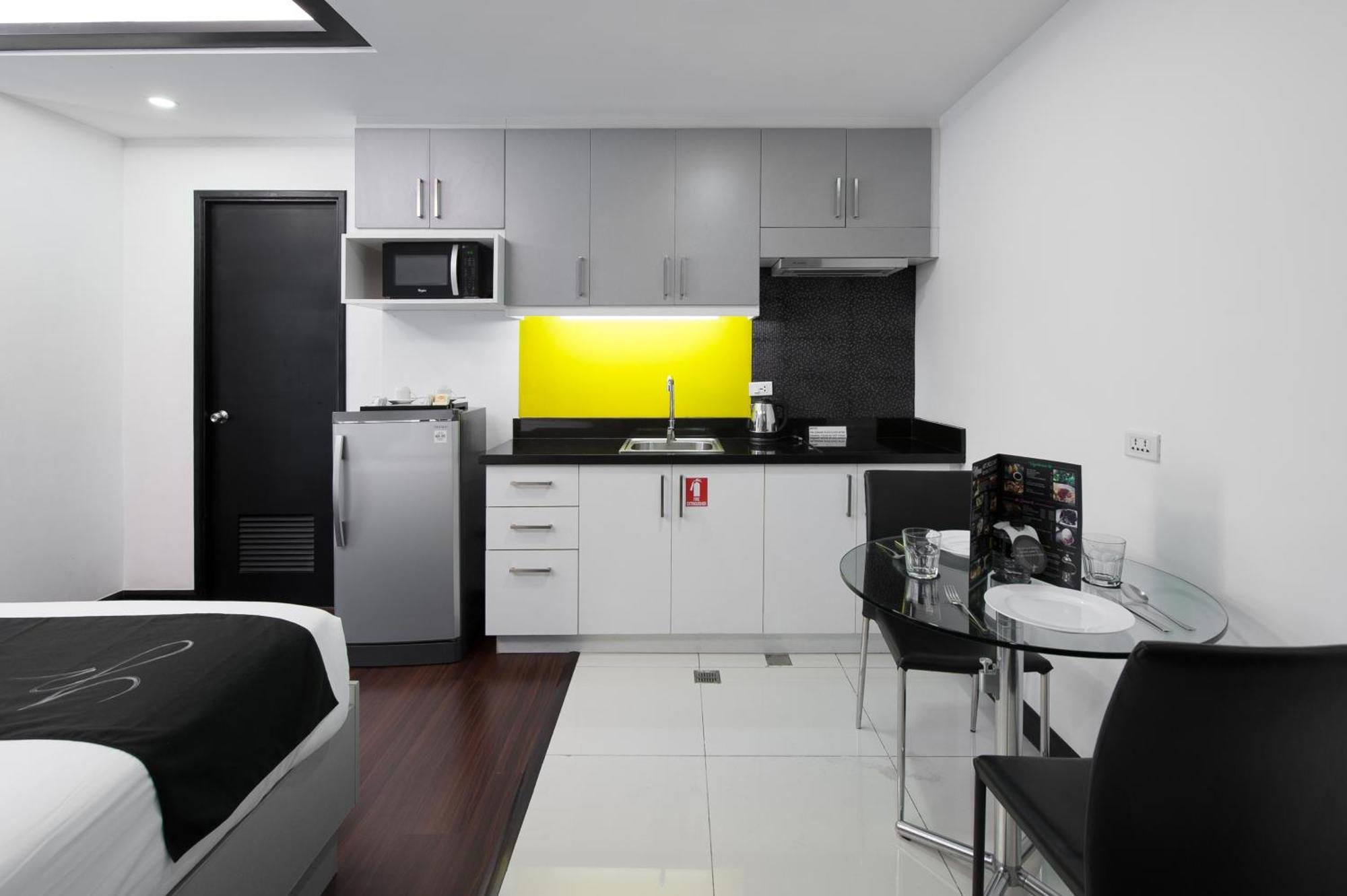 Y2 Residence Hotel Makati City Habitación foto